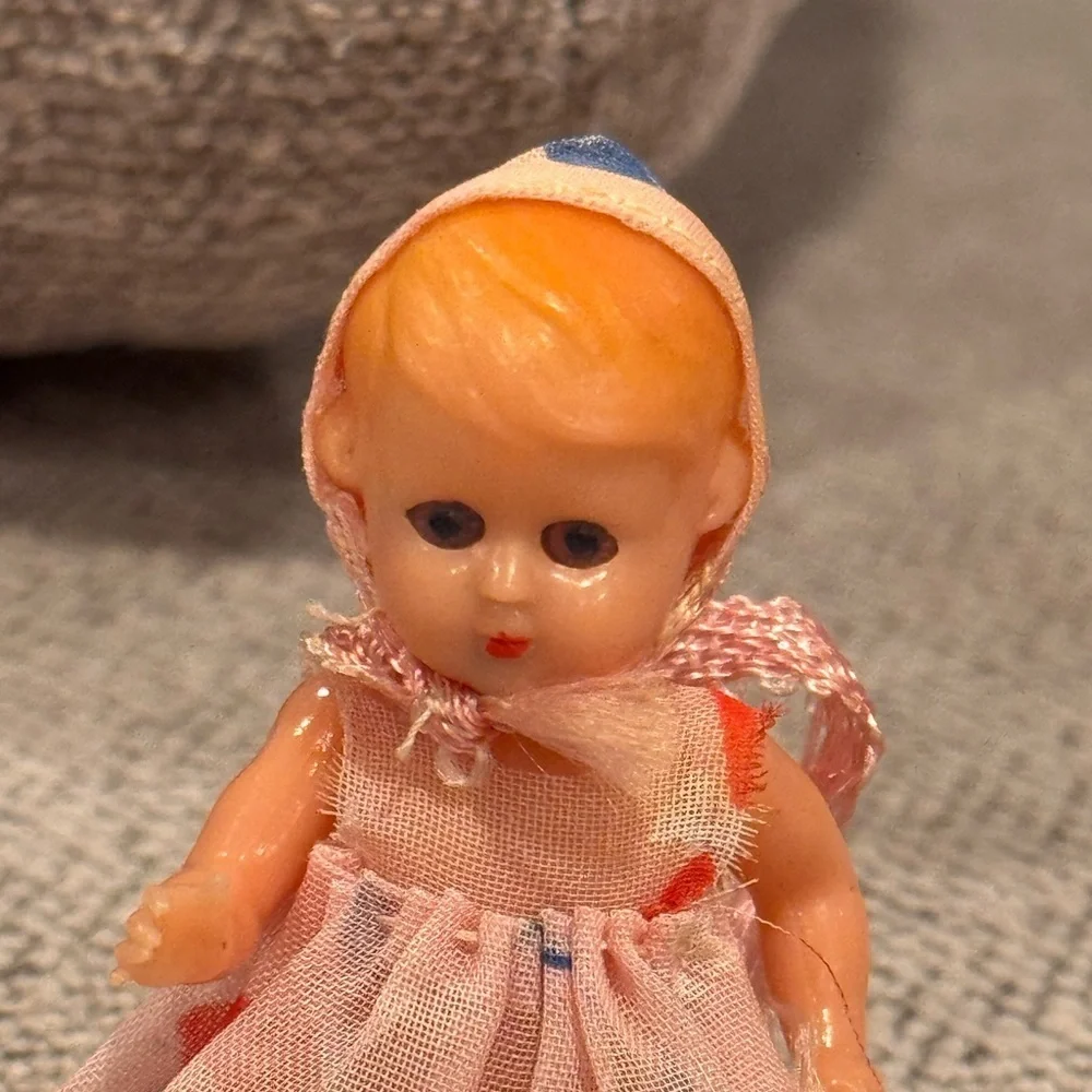 Gorgeous Vintage Small Celluloid Baby Doll, Made In Italy - Original Clothing
